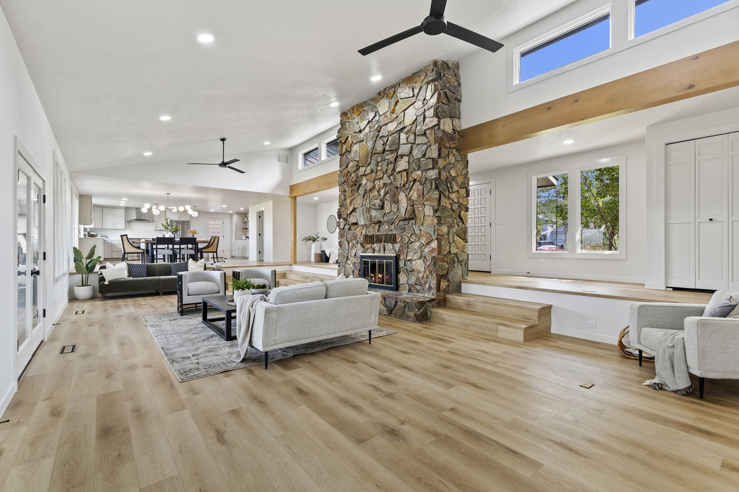 08-008_Living Room
