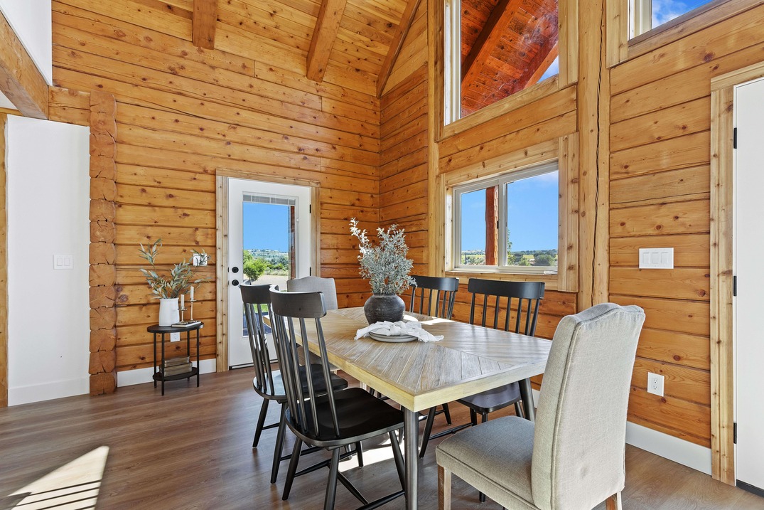 12-Dining Room