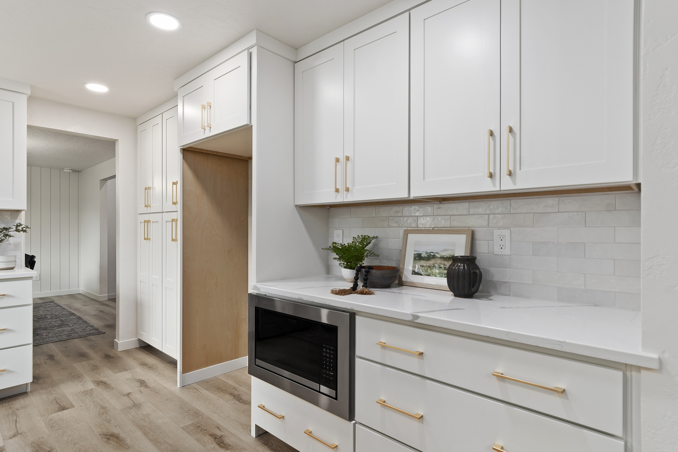 13-016_Kitchen