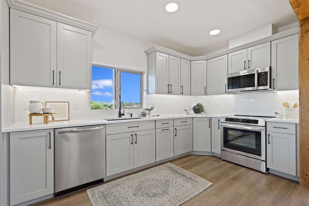 15-Kitchen